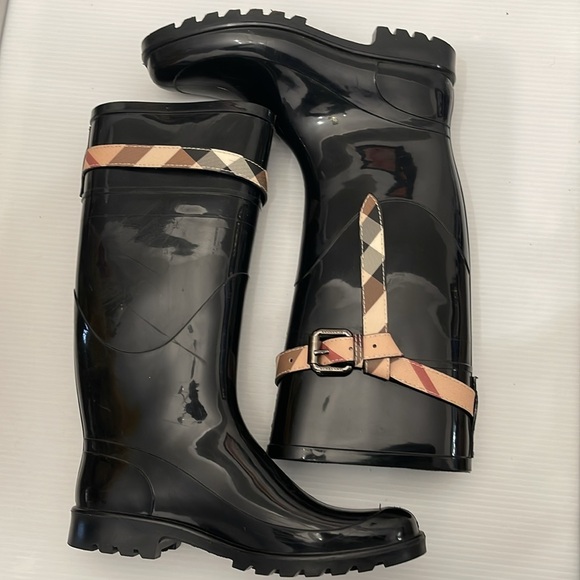 BURBERRY RUBBER PRINTED RAIN-SNOW BOOTS WOMENS SIZE 38 - Picture 10 of 16